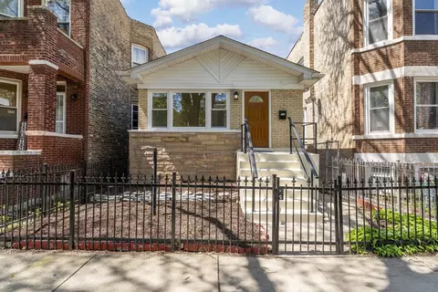 932 N Ridgeway Ave, Chicago, IL 60651
