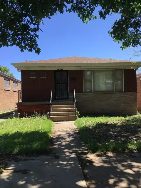 12529 S Edbrooke Ave, Chicago, IL 60628