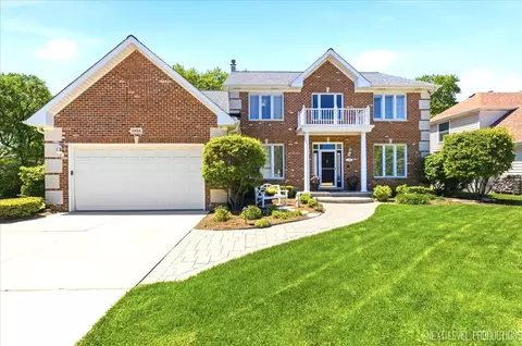 1914 N Ridge Ave, Arlington Heights, IL 60004