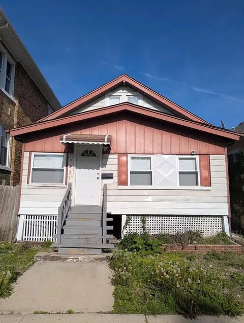 10423 S State St, Chicago, IL 60628