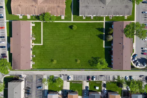 View/Area - 9500 Dee Rd #202B, Des Plaines, IL 60016 photo 3 of 3