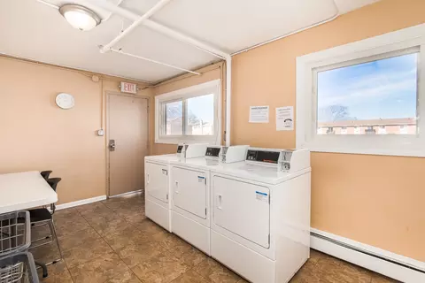Other - 9500 Dee Rd #202B, Des Plaines, IL 60016 photo 6 of 7