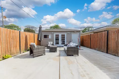Exterior - 531 E 87th St, Chicago, IL 60619 photo 4 of 4