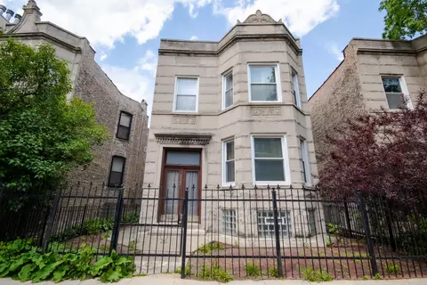 3122 W Fullerton Ave, Chicago, IL 60647