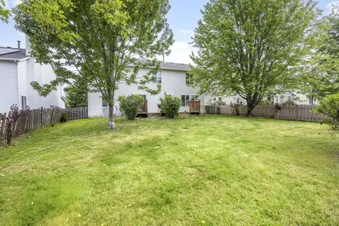 Exterior - 1237 E Greystone Dr, Round Lake Beach, IL 60073 photo 5 of 6