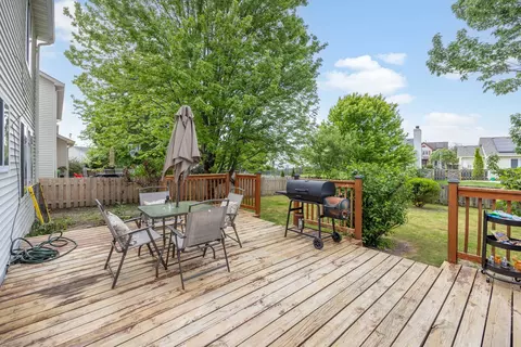 Exterior - 1237 E Greystone Dr, Round Lake Beach, IL 60073 photo 3 of 6