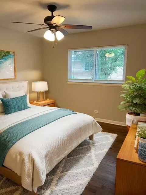 Bedroom - 4327 Eberly Ave, Brookfield, IL 60513 photo 1 of 1