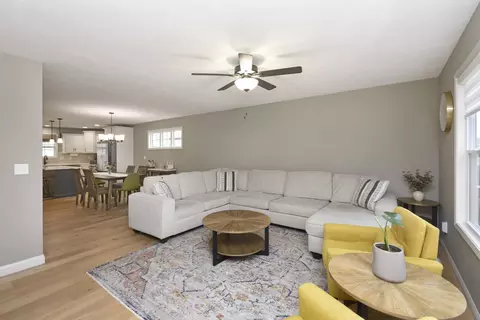 Living - 1531 Duncannon Dr, Normal, IL 61761 photo 3 of 9