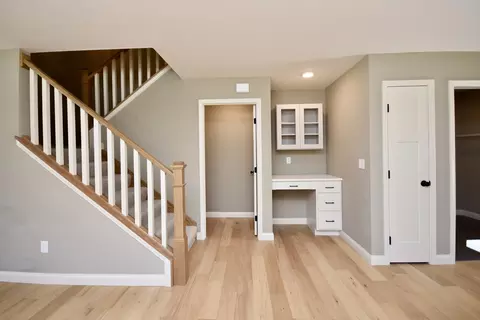Entry Way - 1531 Duncannon Dr, Normal, IL 61761 photo 4 of 9