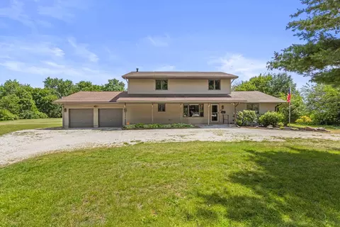 403 Woodworth Dr, Tolono, IL 61880