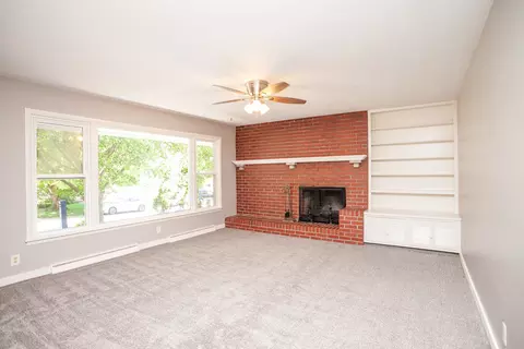 Living - 9 Riser Ave, Bloomington, IL 61701 photo 2 of 7