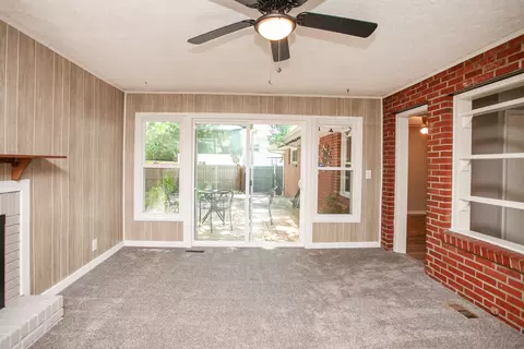 Living - 9 Riser Ave, Bloomington, IL 61701 photo 6 of 7