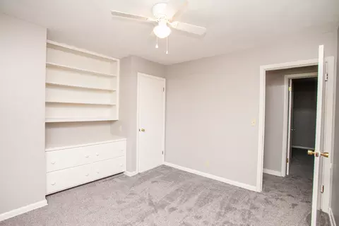Bedroom - 9 Riser Ave, Bloomington, IL 61701 photo 7 of 10