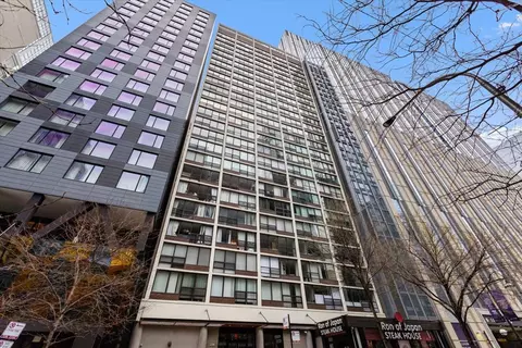 230 E Ontario St #1305, Chicago, IL 60611