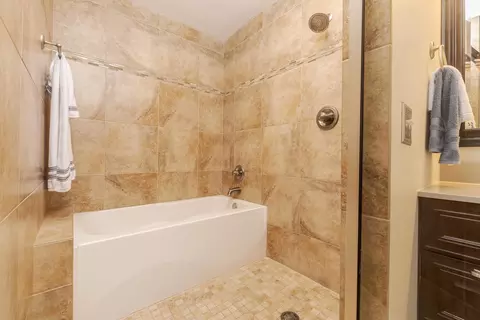 1412 Kickapoo Creek Rd, Bloomington, IL 61705 photo 26
