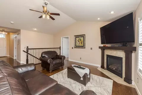 1412 Kickapoo Creek Rd, Bloomington, IL 61705 photo 19