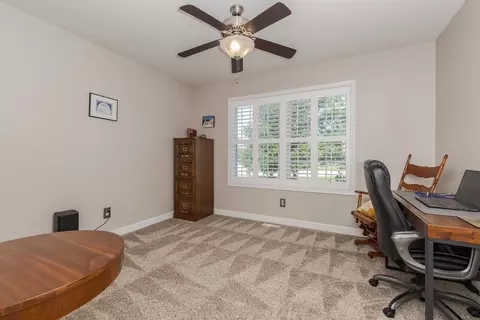 1412 Kickapoo Creek Rd, Bloomington, IL 61705 photo 27