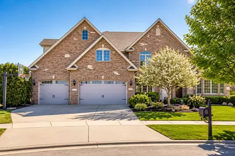 19757 Durham Ct, Mokena, IL 60448