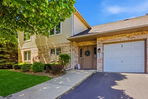 167 Barbara Jean Ln #167, Joliet, IL 60436