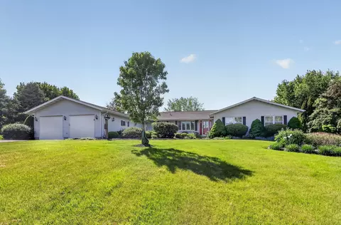 2039 Bernadette Ln, Yorkville, IL 60560