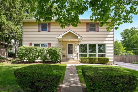 114 W Berkshire Ave, Lombard, IL 60148