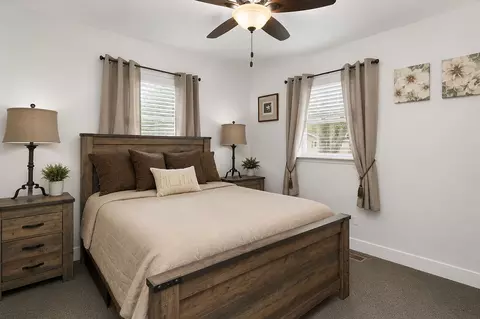 Bedroom - 115 N Rose Ave, Addison, IL 60101 photo 2 of 2