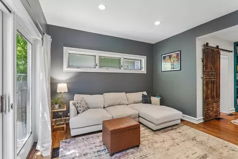 Living - 2724 Simpson St, Evanston, IL 60201 photo 2 of 2