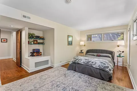 Bedroom - 2724 Simpson St, Evanston, IL 60201 photo 1 of 5