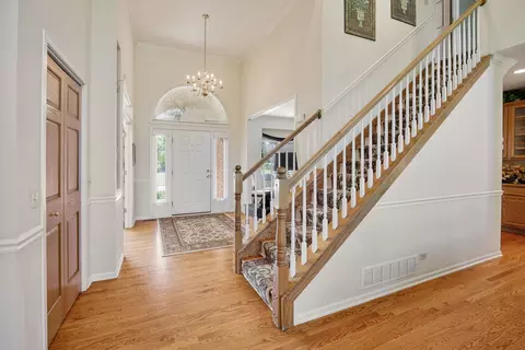 Entry Way - 10902 Red Hawk Ln, Spring Grove, IL 60081 photo 1 of 2