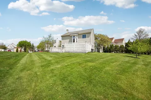 Exterior - 1770 Penny Ln, Bartlett, IL 60103 photo 7 of 8