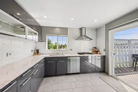 Kitchen - 1770 Penny Ln, Bartlett, IL 60103 photo 1 of 3