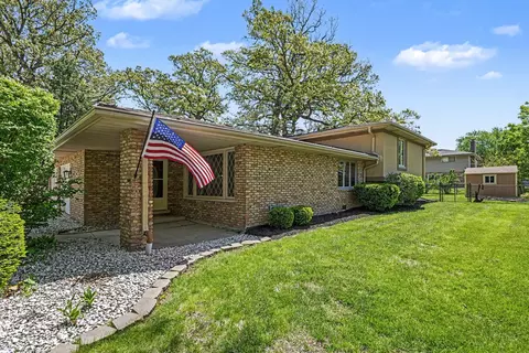 6351 W 124th Pl, Palos Heights, IL 60463