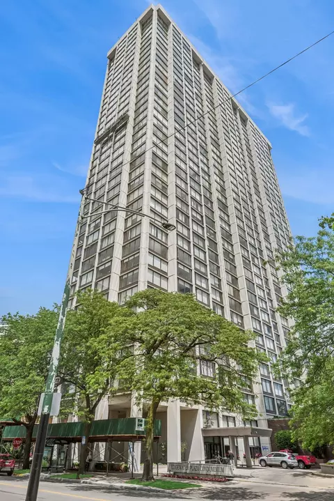 5455 N Sheridan Rd #2803, Chicago, IL 60640
