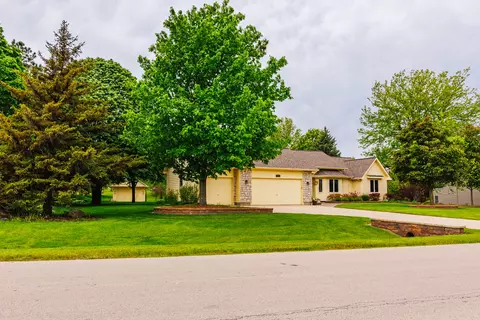 2005 Bernadette Ln, Yorkville, IL 60560