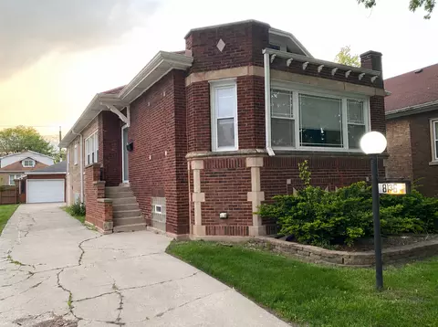 8136 S Luella Ave, Chicago, IL 60617