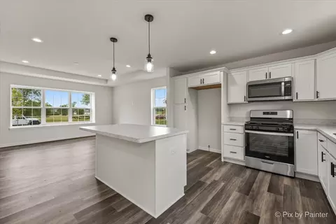 Other - 618 Apple Valley Rd, Harvard, IL 60033 photo 3 of 10