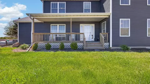 Exterior - 31340 E 1500 North Rd, Colfax, IL 61728 photo 2 of 10