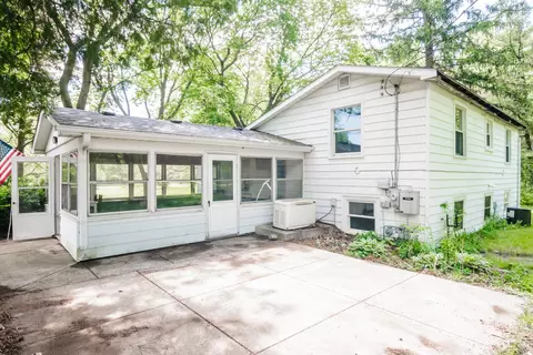 5627 W Laurel Ln, Monee, IL 60449