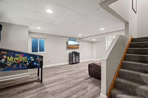 Entry Way - 8143 Stonegate Dr, Tinley Park, IL 60487 photo 2 of 2