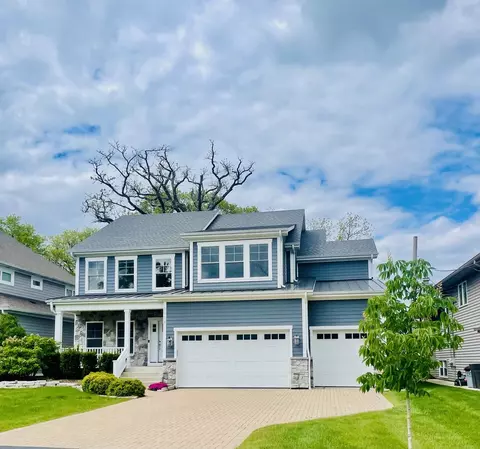 1904 Hitchcock Ave, Downers Grove, IL 60515
