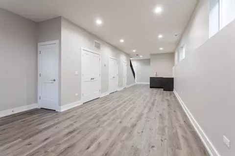 Other - 530 E 44th Pl, Chicago, IL 60653 photo 4 of 6
