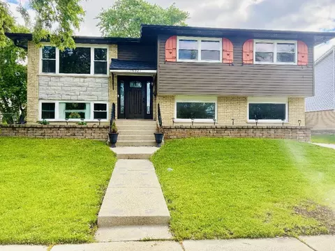 16327 Olcott Ave, Tinley Park, IL 60477