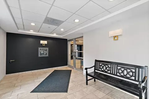 455 W Front St #201, Wheaton, IL 60187 photo 23