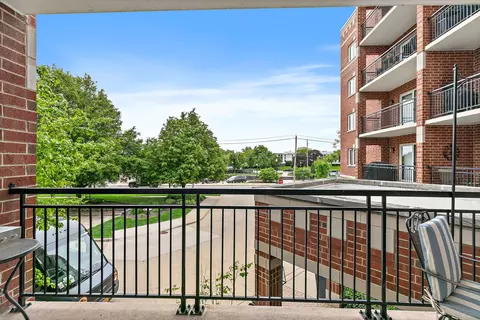 455 W Front St #201, Wheaton, IL 60187 photo 22