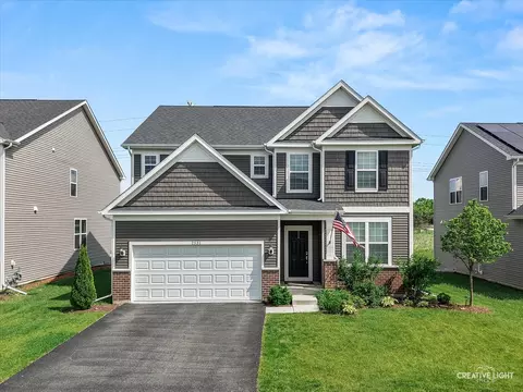 2531 Accolade Ave, Naperville, IL 60564