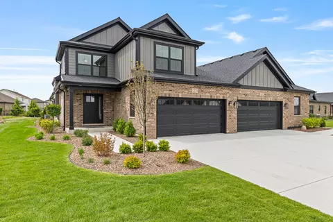 1768 Patoka Ln, New Lenox, IL 60451