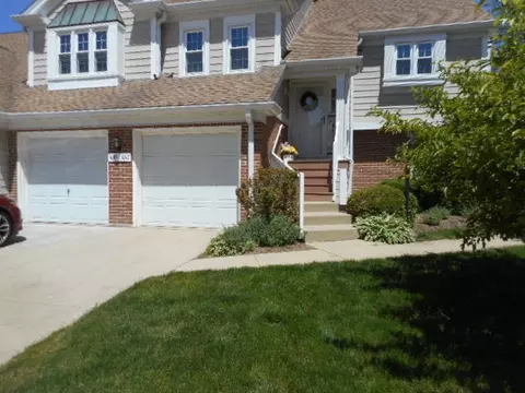 1017 Brentwood Cir, Buffalo Grove, IL 60089