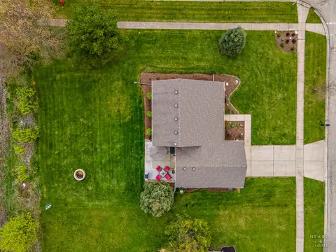 View/Area - 5832 Landcaster Cir, Mchenry, IL 60050 photo 3 of 5