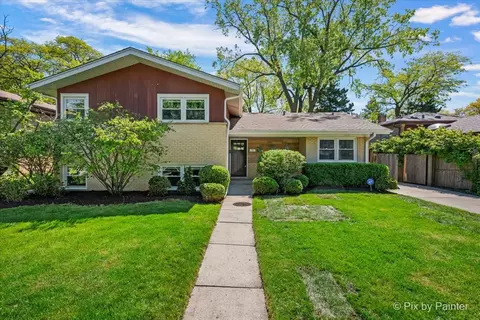 710 Laporte Ave, Wilmette, IL 60091