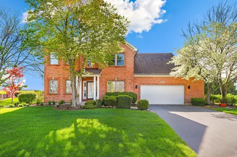 1004 Hamlet Rd, Naperville, IL 60564